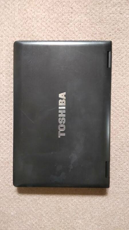 パソコン東芝　TOSHIBA　dynabook Satellite L41 226Y/HD