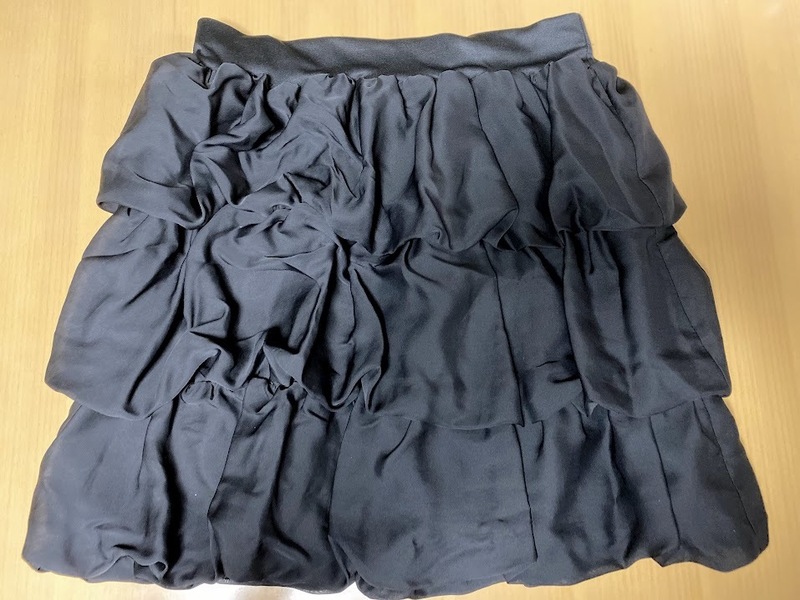未使用★★スカート　ブラック　Ｌサイズ　バルーン　シャーリング　切り替え　大きいサイズ　　