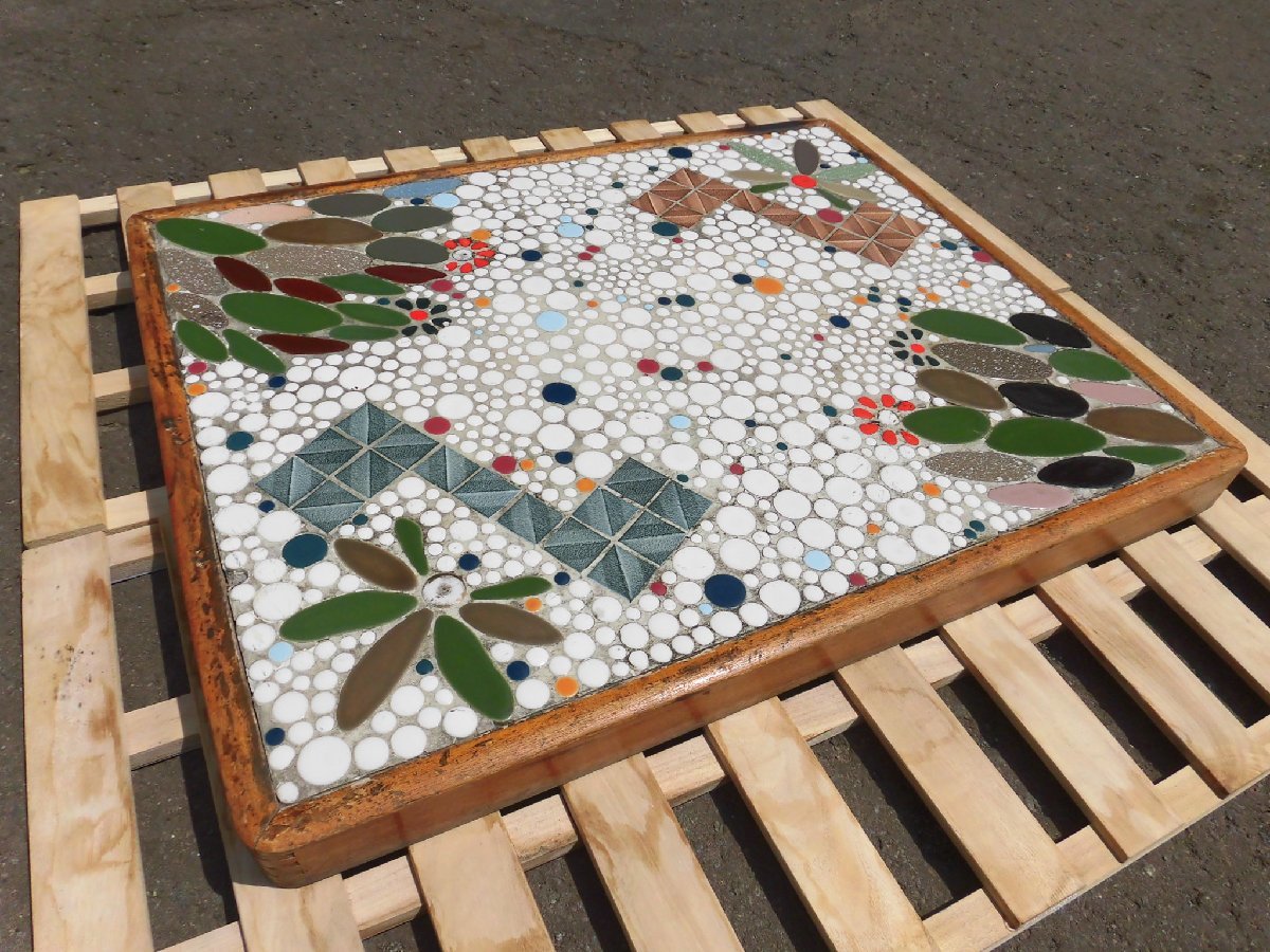 ★☆レトロ　ストーブ台　炉台　タイル　アンティーク　75.3×60.2×5.5ｃｍ☆★