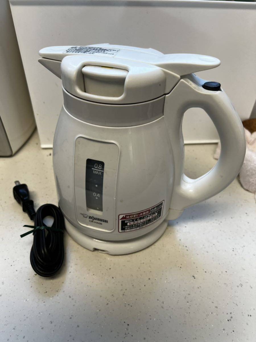 電気ケトル 象印　CA-HA08