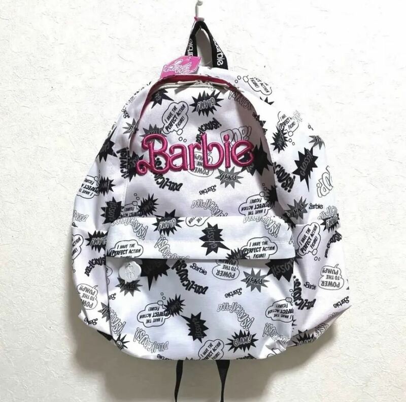 新品【 バービー Barbie 】リュック デイバッグ リュックサック 鞄 ナップサップ バックパック バッグ ブランド ロゴ 刺繍 総柄 ホワイト