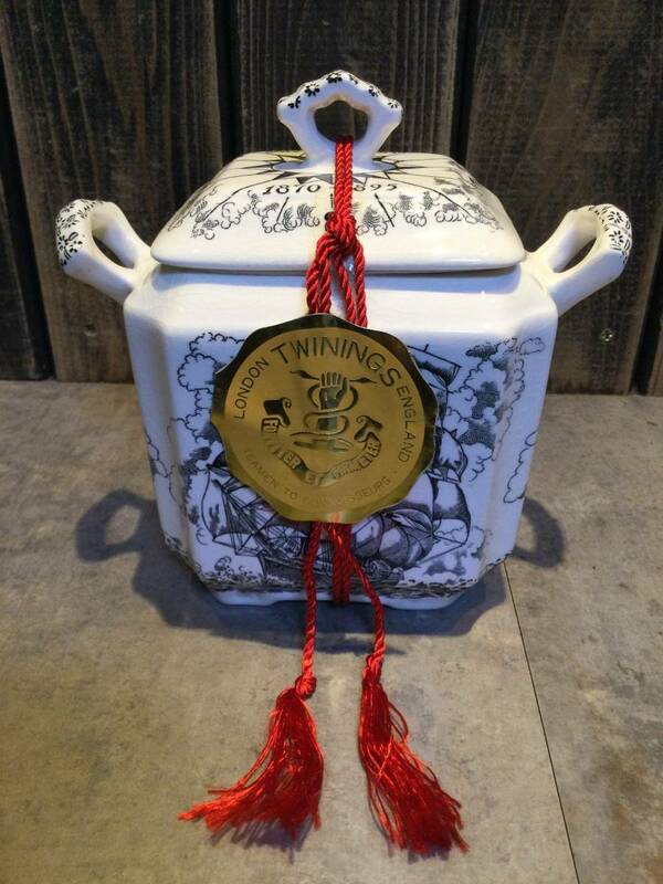 新品・未開封　昭和レトロ　トワイニング　紅茶壺　MASON'S メイソンズ　陶器キャニスター　角型　アンティーク