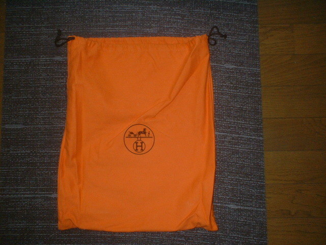 送料無料　HERMES エブリン　中古　箱と袋つき　状態良好 エルメス EVELYNE バッグ　ショルダーバッグ　shoulder bag