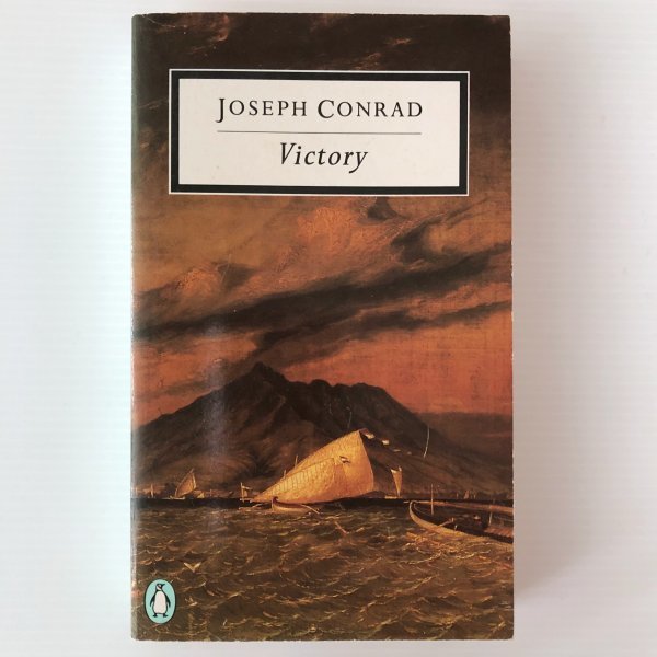 Victory : an island tale ＜Penguin twentieth-century classics＞ Joseph Conrad ジョセフ・コンラッド Penguin Books