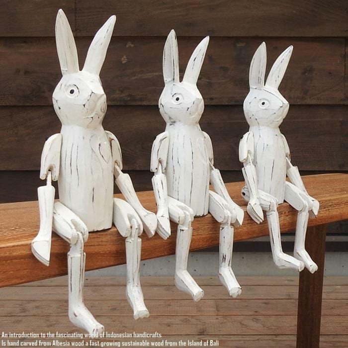 お座り うさぎさん 白 Mサイズ ウェルカム人形 兎 ウサギ 木製 木彫りの置物 動物インテリア バリ雑貨 アジアン雑貨 動物置物 木製オブジェ
