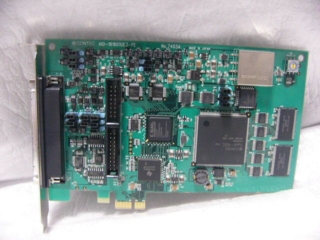 ★未使用に近い★ CONTEC AIO-161601UE3-PE 高機能アナログ入出力 PCI Express ボード 16ch(16bit 1Ms/s)