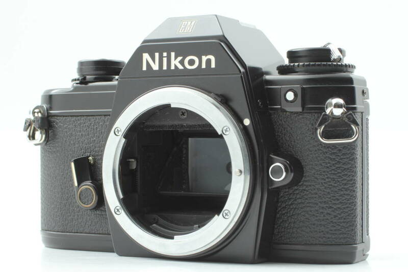 Nikon EM 一眼レフフィルムカメラ ボディ YB592 