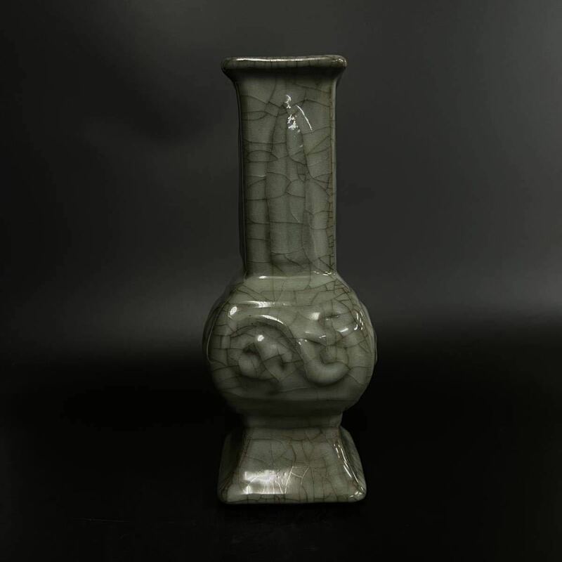 中国 古玩 骨董品 古美術 官窯 龍泉 窯 青磁 花瓶