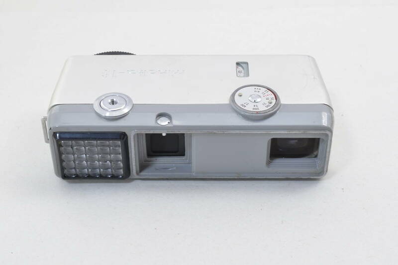 【ecoま】豆カメラ スパイカメラ Minolta-16 E.E ROKOR 25mm F2.8 アンティークカメラ