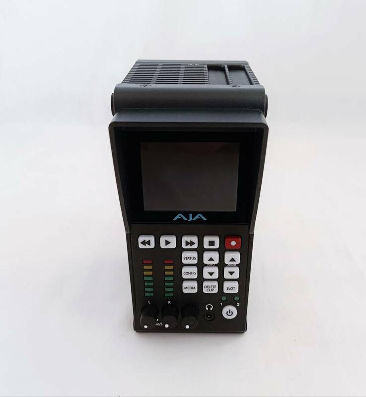 AJA Ki Pro Quad 4K/UltraHD/2K/HD ソリッド ステート レコーダー