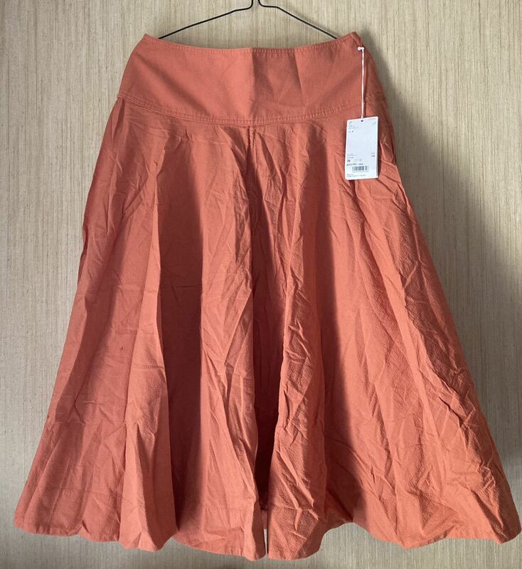 ユニクロU シアサッカーラウンドスカート 新品 70 オレンジ ルメール ワンピース Tシャツ