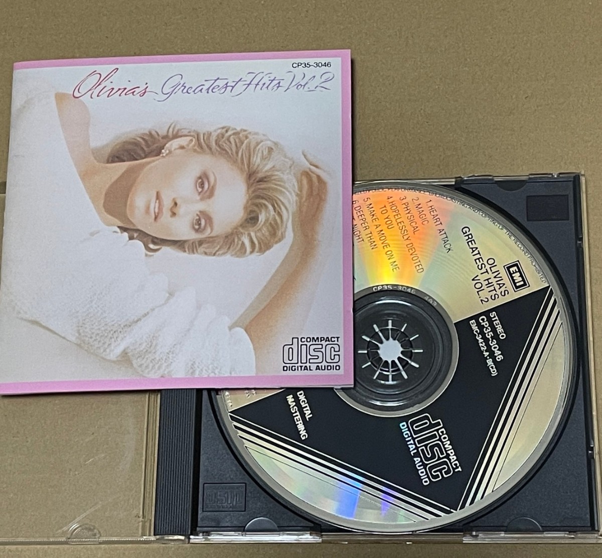 送料込 Olivia Newton-John - Olivia's Greatest Hits Vol.2 / O.N.J.グレイテスト・ヒッツ Vol.2 / CP35-3046