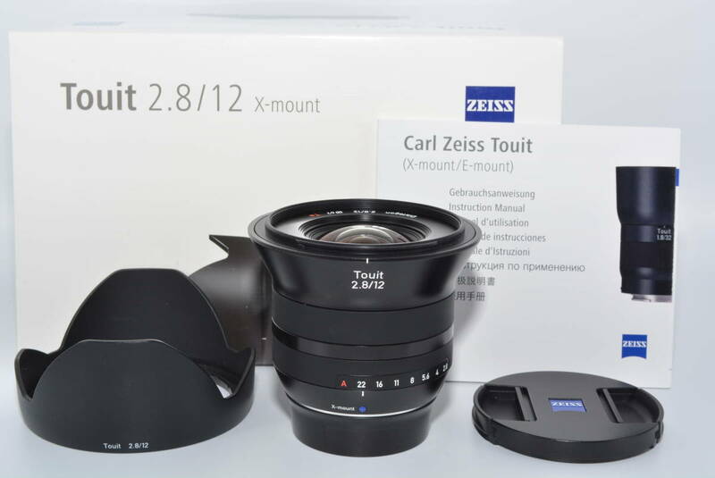 【特上品】カールツァイス Carl Zeiss 単焦点レンズ Touit 2.8/12 Xマウント 12mm F2.8 APS-Cフォーマット専用　＃5509