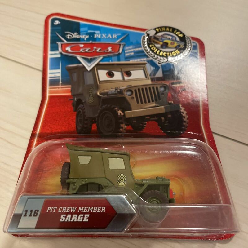 マテル カーズ PIT CREW MEMBER SARGE MATTEL CARS ミニカー キャラクターカー ピット　クルー メンバー サージ ファイナルラップ