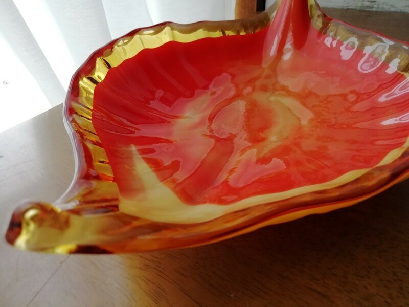 アンバーガラス 大皿 木の葉 アンティーク 盛り皿 オレンジ レトロポップ インテリア オブジェ Antique GLASS LEAF TYPE PLATE 送料込み