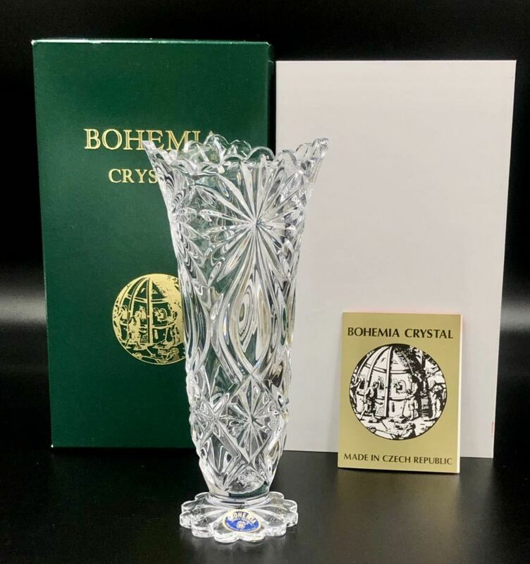 ≪BOHEMIA Crystal /ボヘミアクリスタル ≫フラワーベース 花瓶 花器 インテリア カットガラス 切子