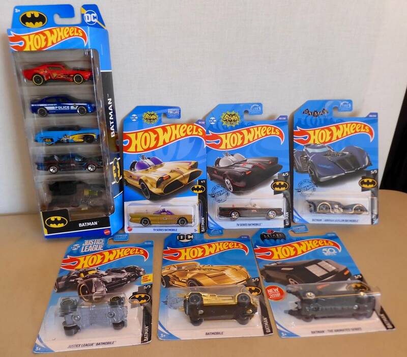 【USA★Hot Wheels★ホットウィール】Batmanバットマン★バットモービル／コレクション★ダイキャストミニカー11個セット