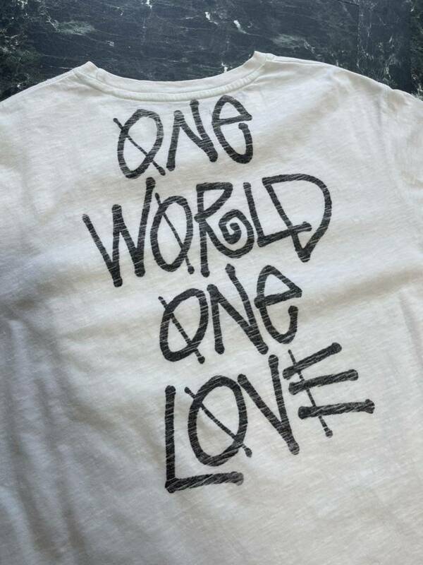 STUSSY ONE WORLD ONE LOVE Tシャツ　ステューシー　S