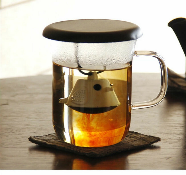即決新品 Qdo BIRDIE SWING 蓋付き ティーストレーナー ティーインフューザー ティーパック 小鳥の姿の茶こし デンマークデザイン 紅茶 zak
