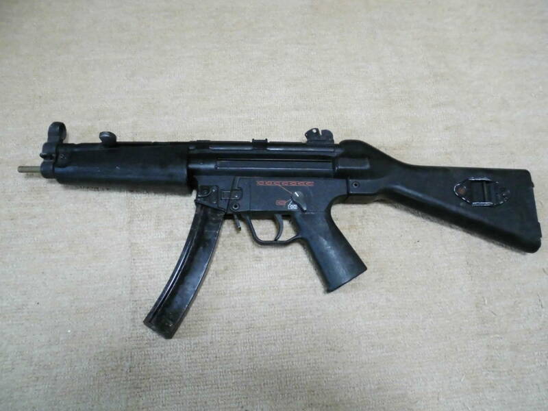 東京マルイ　H&K　MP5　電動ガンプラスチック製