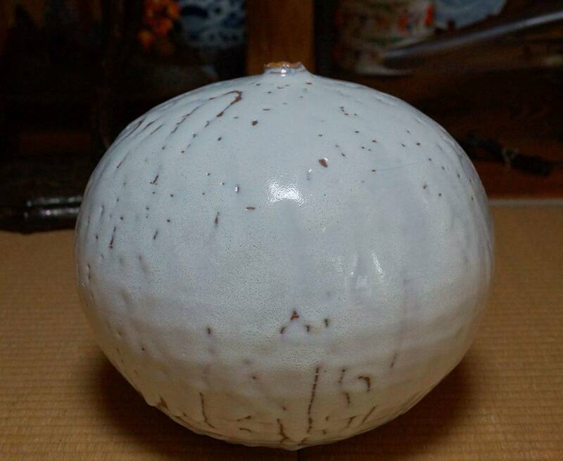 【閑】萩焼 大型白釉大壺 造形花立 鬼萩花瓶 飾壺 重さ6.3㎏★時代物★5D0605