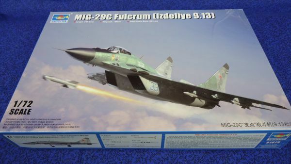 199 01675 トランペッター 1/72 MiG-29「9.13」 510C3 ミグ29箱痛みNG