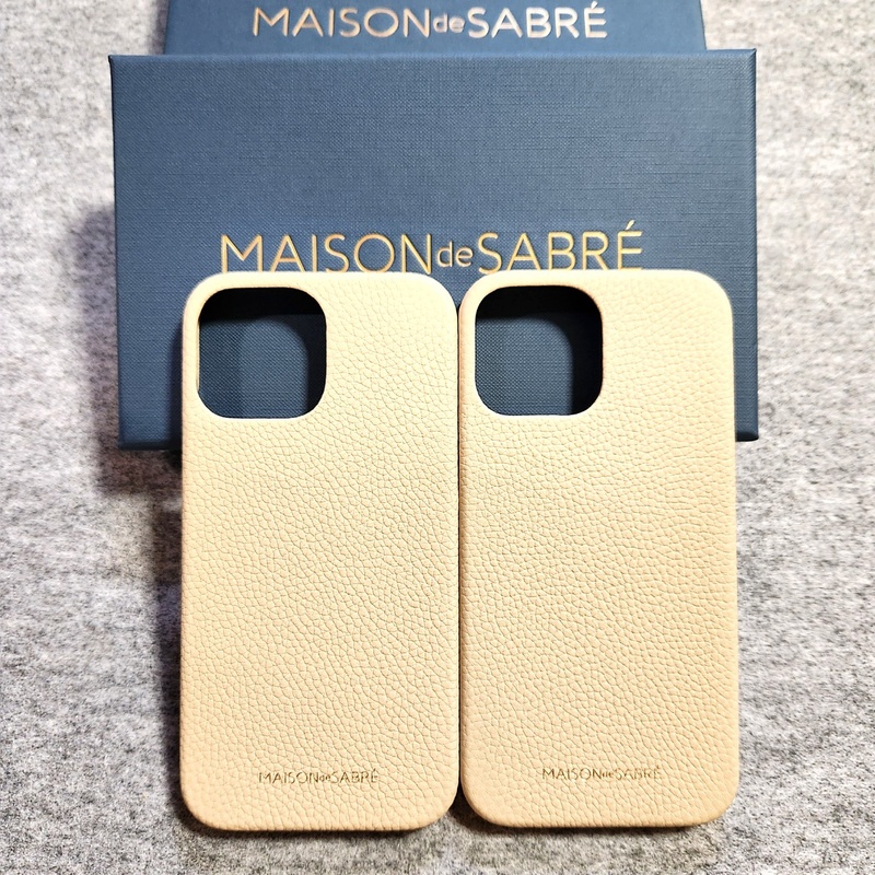 未使用 2点 ケース 牛革 本革 iPhone13 PRO MAX MAISON de SABRE メゾンドサブレ Saharan Nude スマホカバー MagSafe 60s23-2047-1
