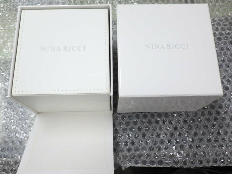 NINA RICCI　ニナリッチ 腕時計ケース 箱 ボックス　№911
