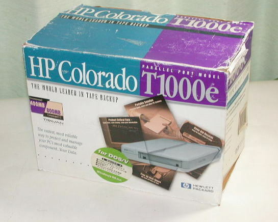 HP Colorado T1000e ( QIC-80 TRAVAN規格 ) 外付けテープドライブ　パラレルインターフェース　ケーブル類 / 未使用テープ付　国内向正規品