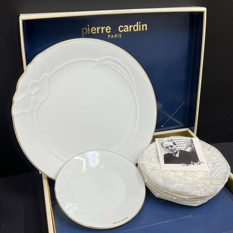 未使用/5客＋1皿◆ピエールカルダン フロール ベリーセット ケーキ皿 金彩 金縁 食器 プレート Pierre Cardin◆兵庫県姫路市発 O1