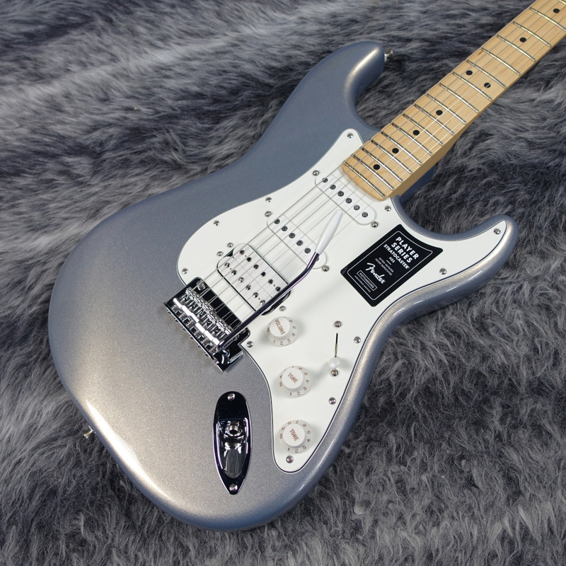 Fender Player Stratocaster HSS Silver/M
