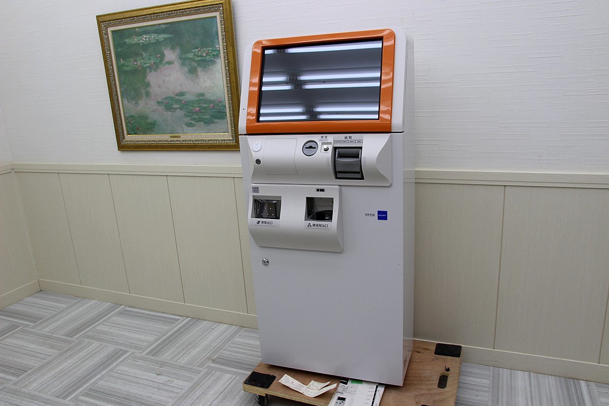 新札非対応 超美品！グローリー 高額紙幣対応 液晶モニター タッチパネル式 券売機器 VT-T10BM2 券職人 入浴入場食券飲食店舗用 380万