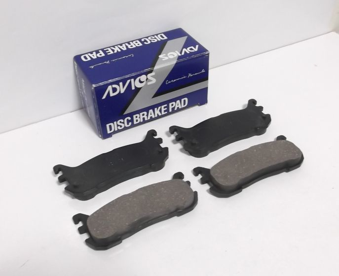 ファミリア レーザー BHAL BHA3 BHA5 BHA6 BHA7 BHA8 ランティス CBA8P CBAEP ADVICS ブレーキパッド （リヤ用） 純正同等品 補修用