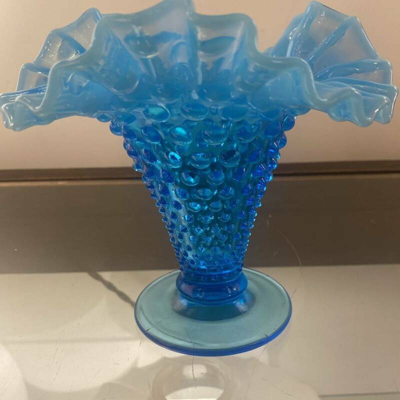 フェントン　ホブネイル　ブルーオパールセント　花瓶　フリル　ヴィンテージ　フラワーベース ヴィンテージ　fenton