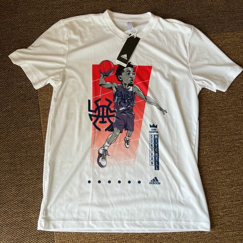 ADIDAS ・Tシャツ ・XO