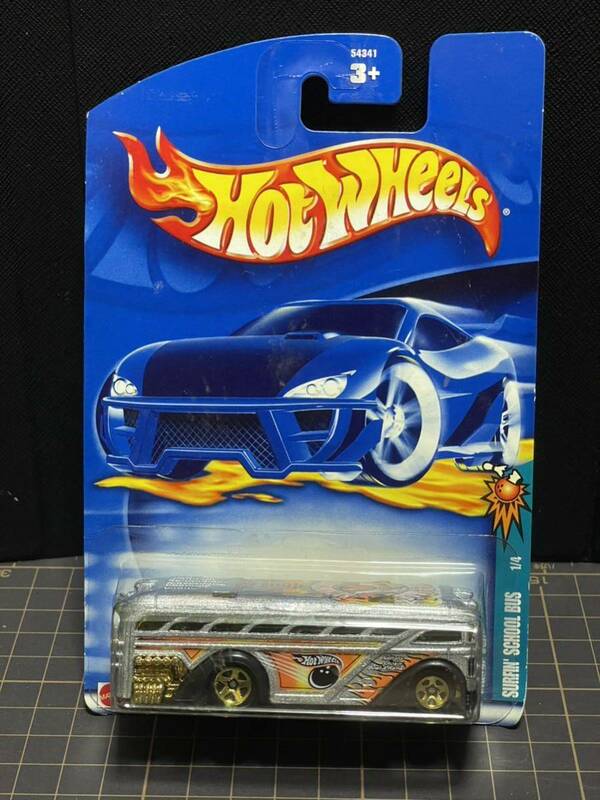 Surfin’ School Bus ホットウィール Hot Wheels