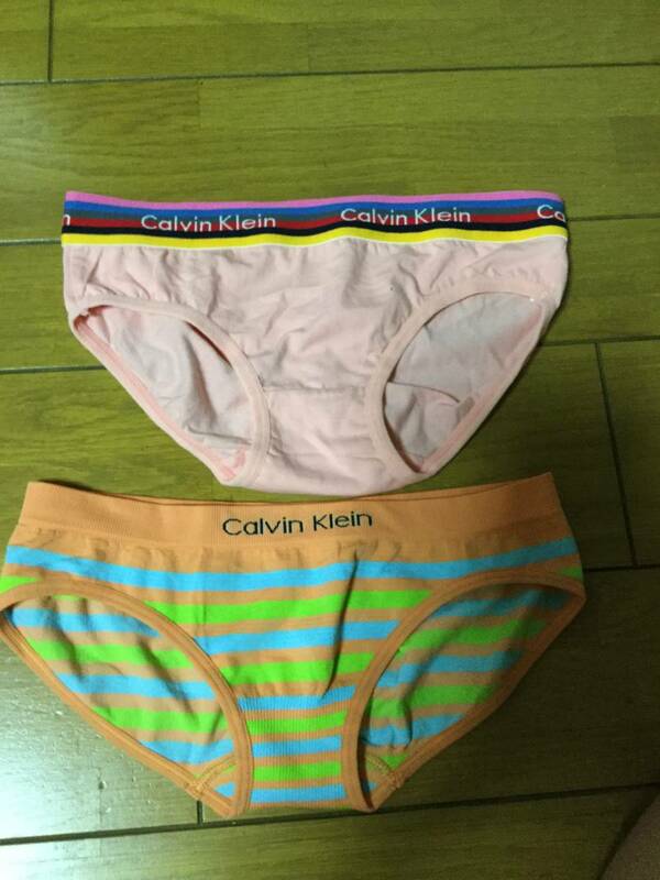 未使用Calvin Calvinピンク色とオレンジ色ボーダーパンツ2枚セット