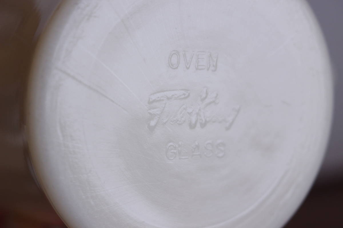 送料無料 初期刻印 定形外 ◎ ファイヤーキング Dハンドル アイボリー マグカップ フラットボトム シェービング OVEN Fire-King GLASS