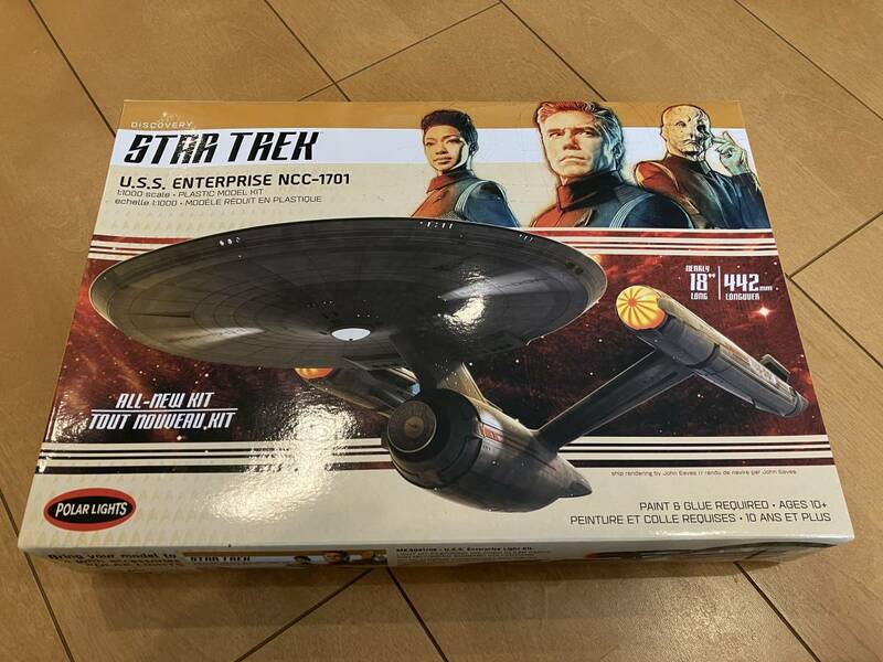 ポーラライツ　プラモデル　1/1000　スタートレック　エンタープライズ　新品　ディスカバリー版　STAR TREK　ピカード　カーク