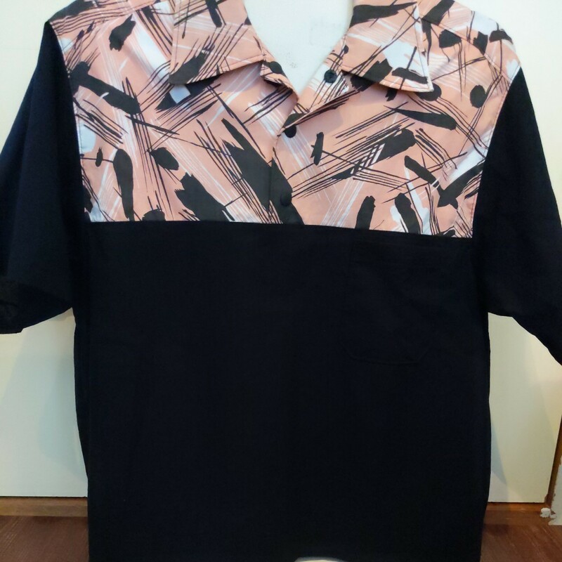 古着　黒×ピンク　切り替えしプルオーバー半袖シャツ　ロカビリー　50'sスタイル