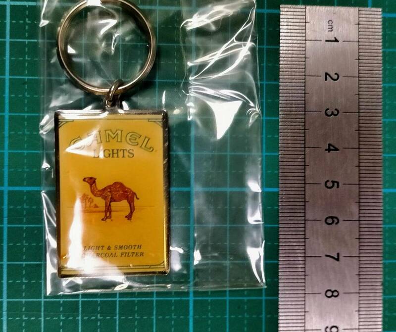  非売品 キャメル ライト タバコ キーホルダー CAMEL LIGHTS cigarette key ring holder chain strap mascot charms