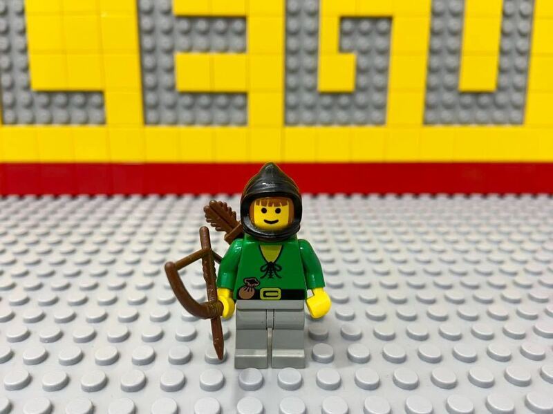 ☆前髪ちゃん☆ レゴ　ミニフィグ　エルクウッド　フォレストマン　盗賊　兵士　( LEGO 人形 森の人 お城シリーズ　B52214