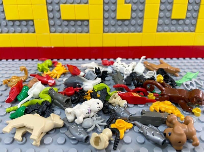 ☆大量☆ レゴ　動物ミニフィグ　50体セット　犬　猿　鳥　蛇　魚　など　( LEGO 人形 ペット 動物園 フレンズ　B22116