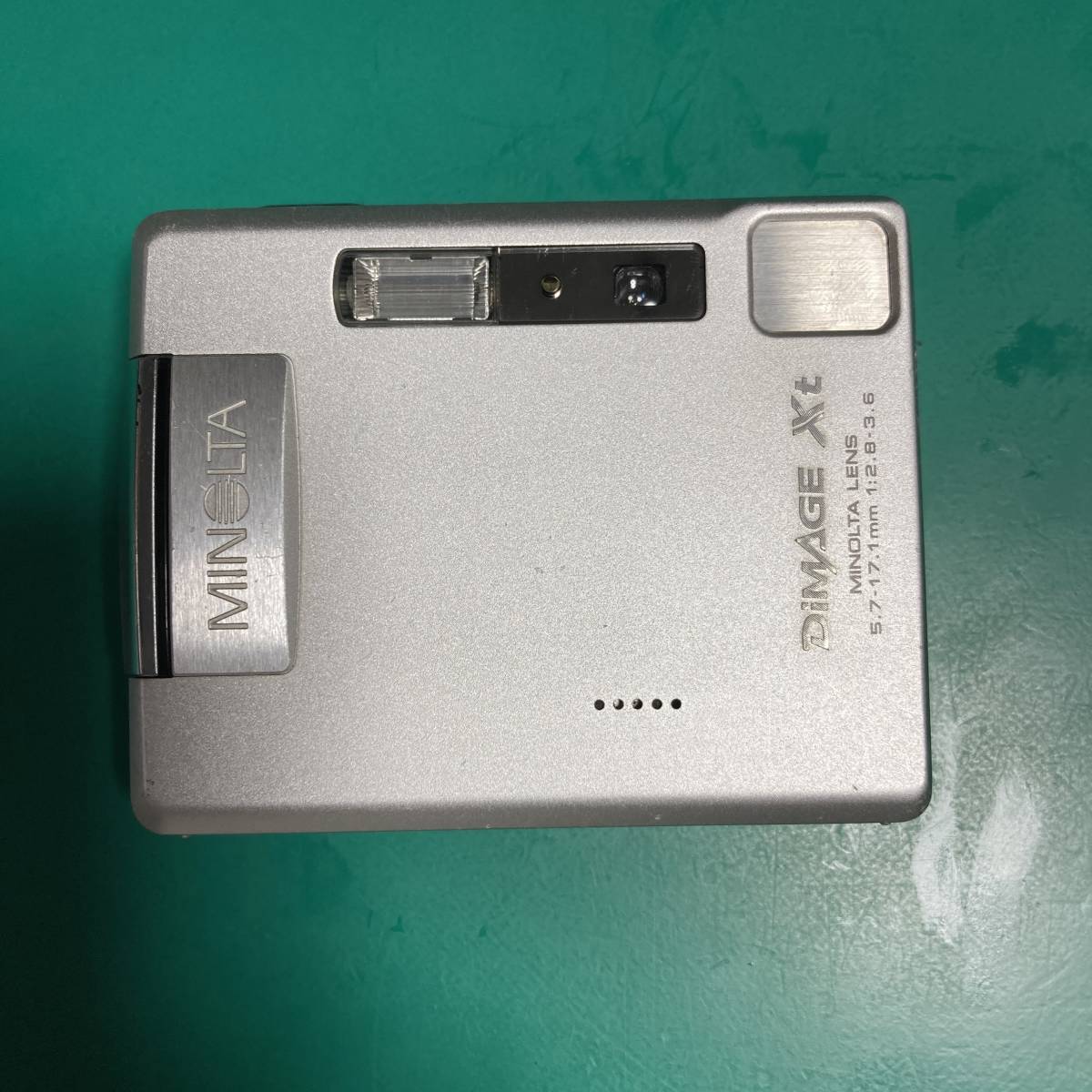 ★ MINOLTA DiMAGE Xt ジャンク品 R01586