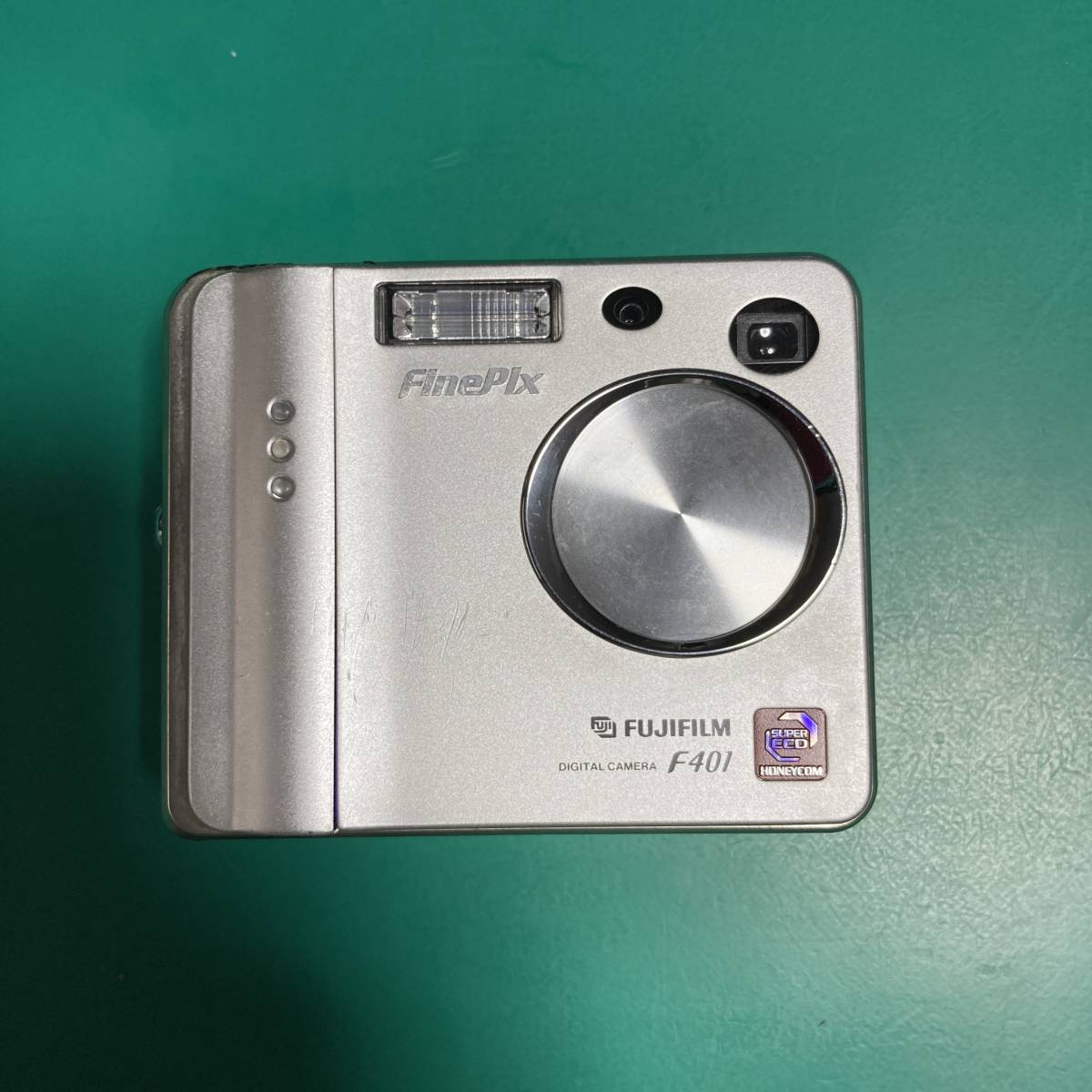 ★ フジフィルム FinePix F401 ジャンク品 R01605