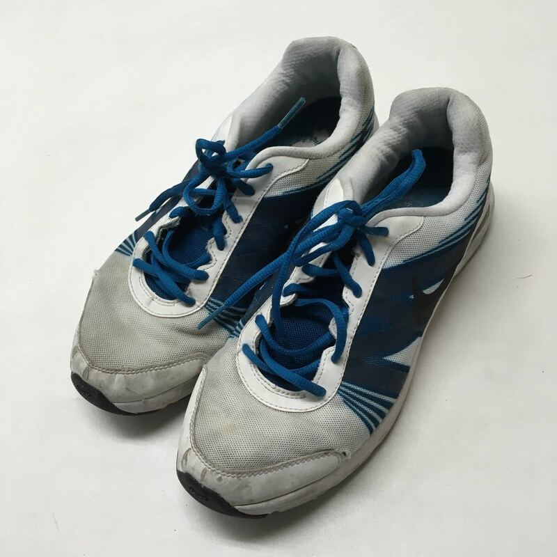 送料込み★NIKE ナイキ★スニーカー　メンズシューズ★27.5㎝#50602s288