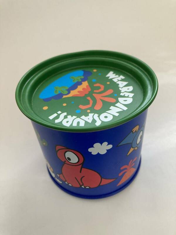 1995年サンリオ　WEAREDINOSAURS　缶小物入れ　旧ロゴ　レア　缶ケース　恐竜