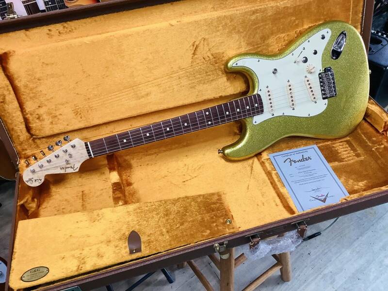 Fender Custom Shop Dick Dale Signature Stratocaster 最強のバーズアイメイプル