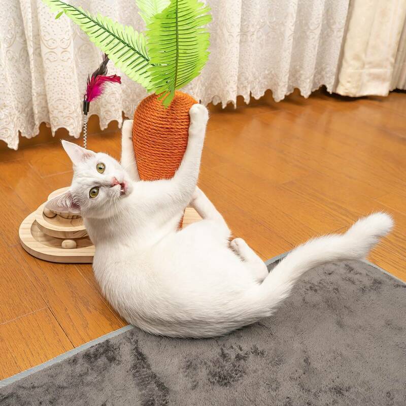 猫 爪研ぎ 猫おもちゃ つめとぎ 遊んでいる姿が可愛い にんじん型 安定性 遊び 