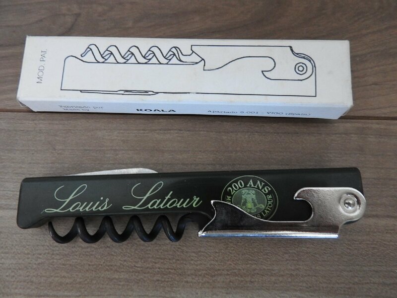 送料無料/未使用 非売品 Louis Latour ルイ・ラトゥール　マルチツール　ワインオープナー　缶抜き　コルク抜き　ソムリエナイフ　グリーン